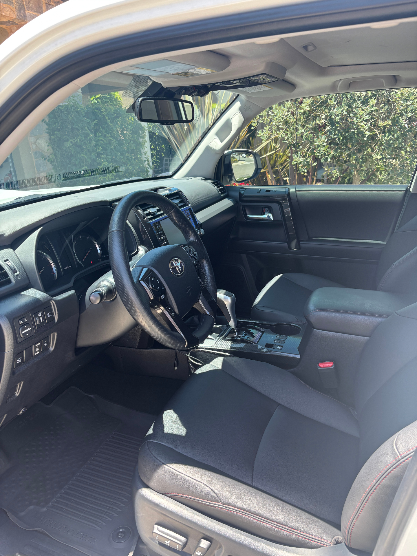 Toyota 4Runner interior detailed by Mobile Detailing Glendale