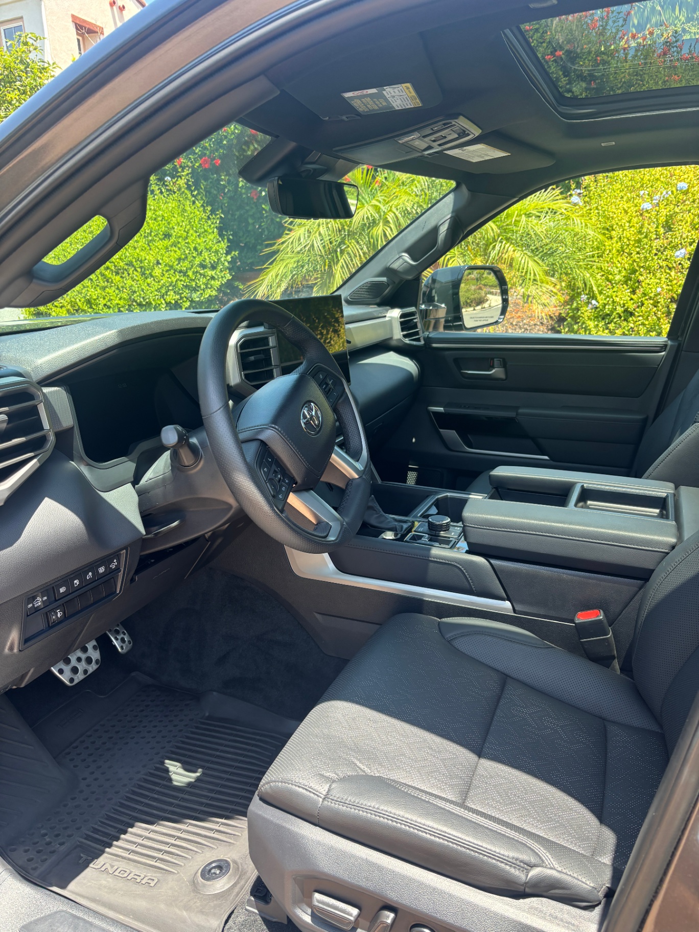 Toyota Tundra interior detailed by Mobile Detailing Glendale